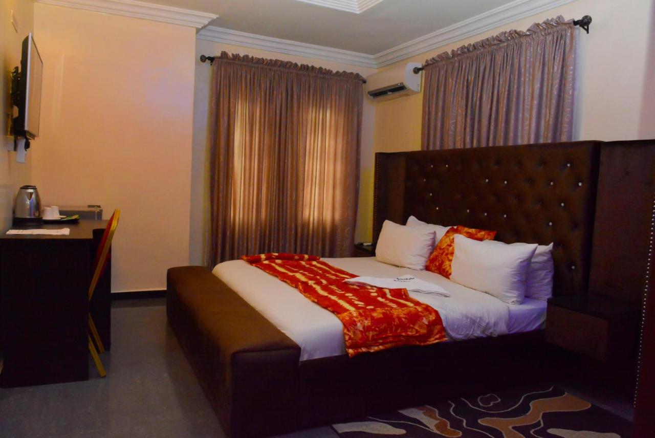 Esporta Suites Lekki Лагос Екстериор снимка